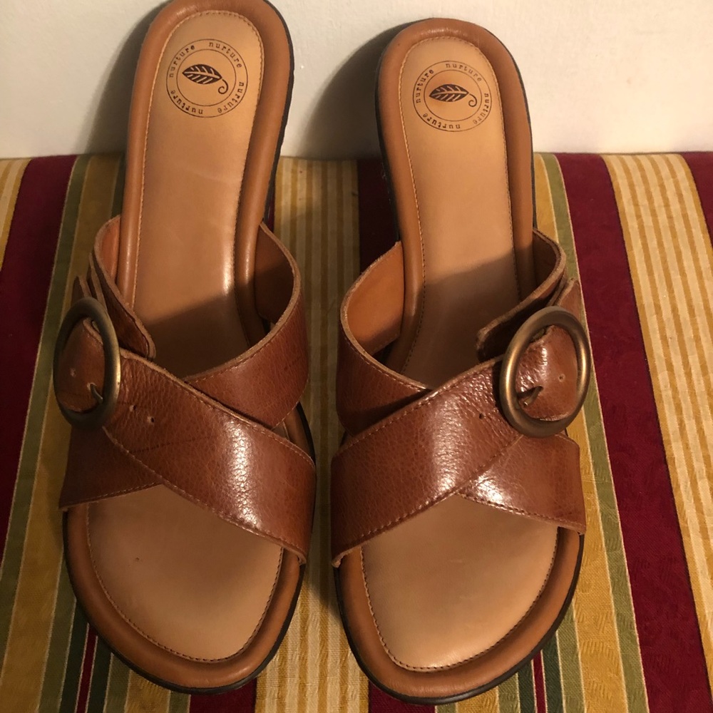 Sandal